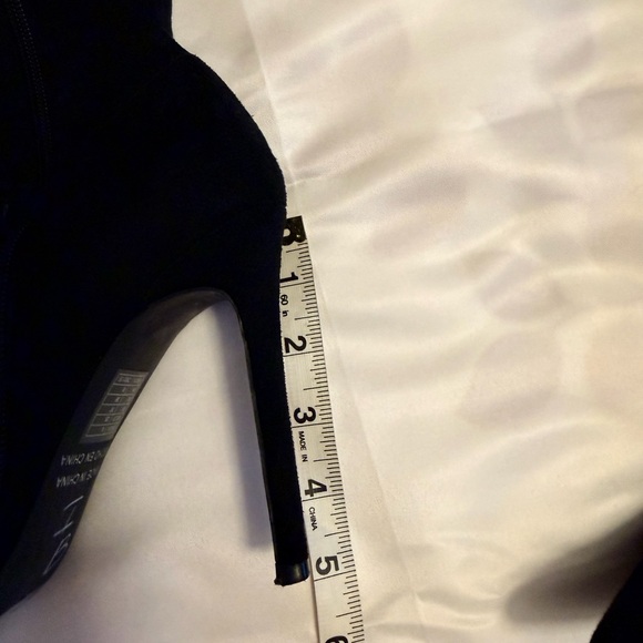 Black Over-the-Knee Heeled Boots (Size 8) Forever 21 winter boots suede - Picture 4 of 6